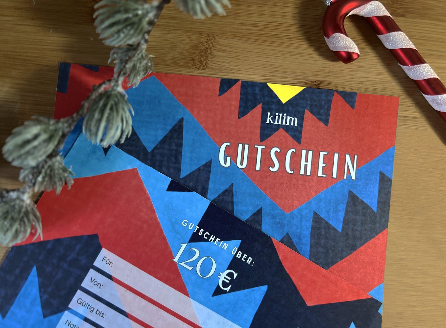 Geschenkgutschein rot (im Wert von 120 und 150 Euro) - Kilim