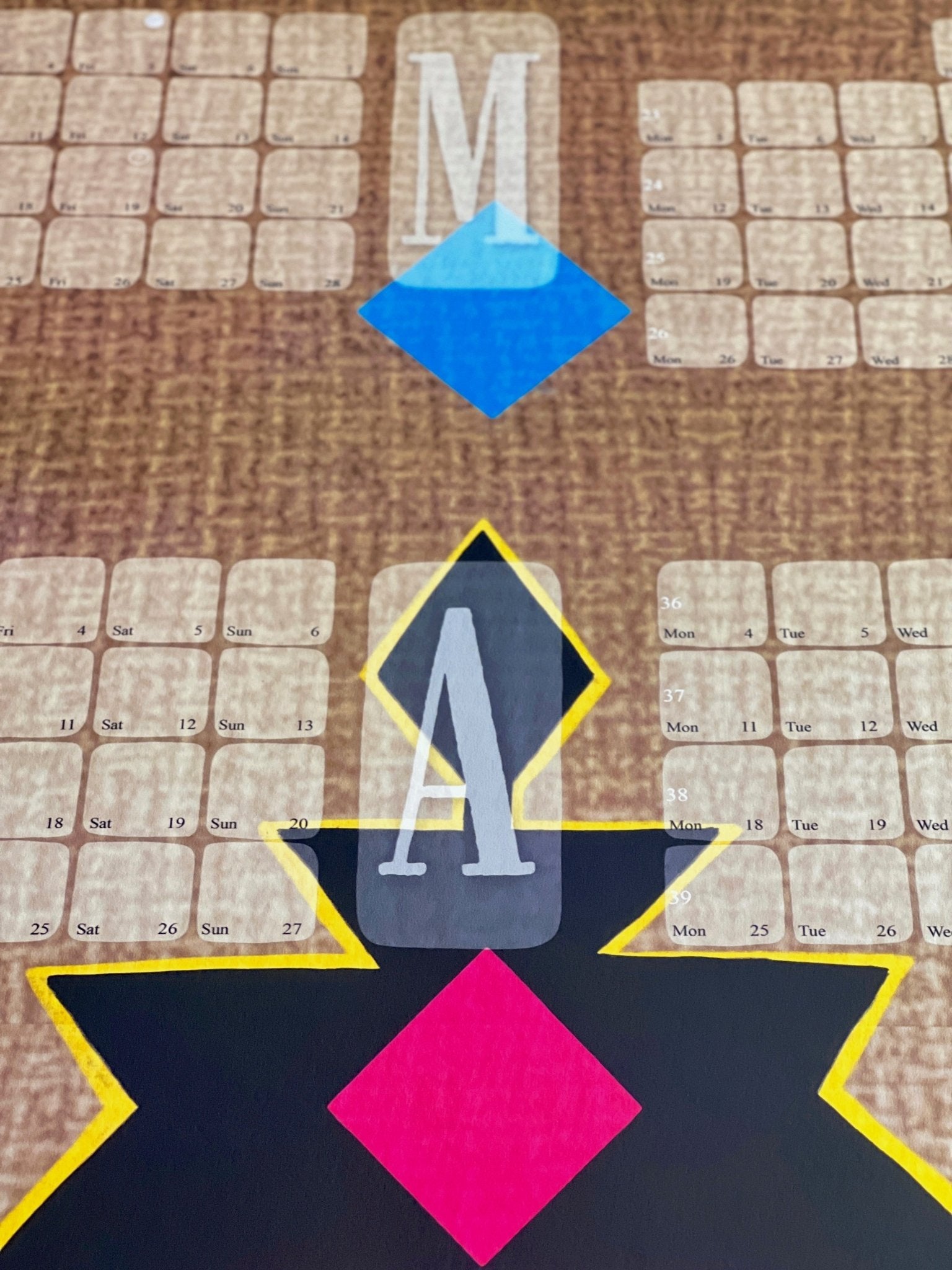 Anschnitt Kalendarium mit Muster - kilim